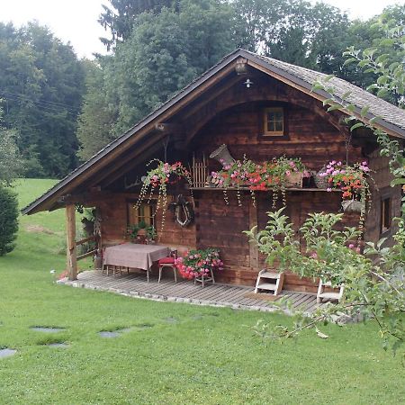 Le Grenier Bed & Breakfast Saint-Paul-en-Chablais Bagian luar foto