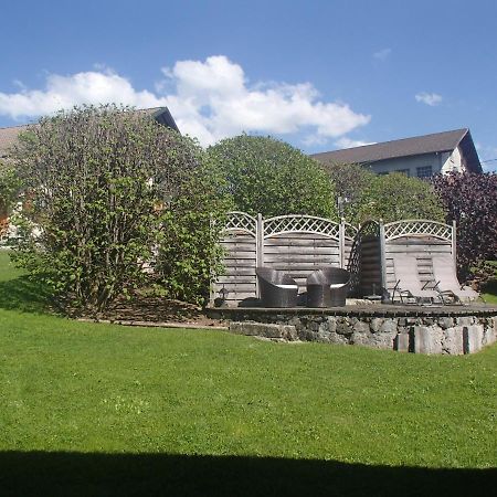 Le Grenier Bed & Breakfast Saint-Paul-en-Chablais Bagian luar foto