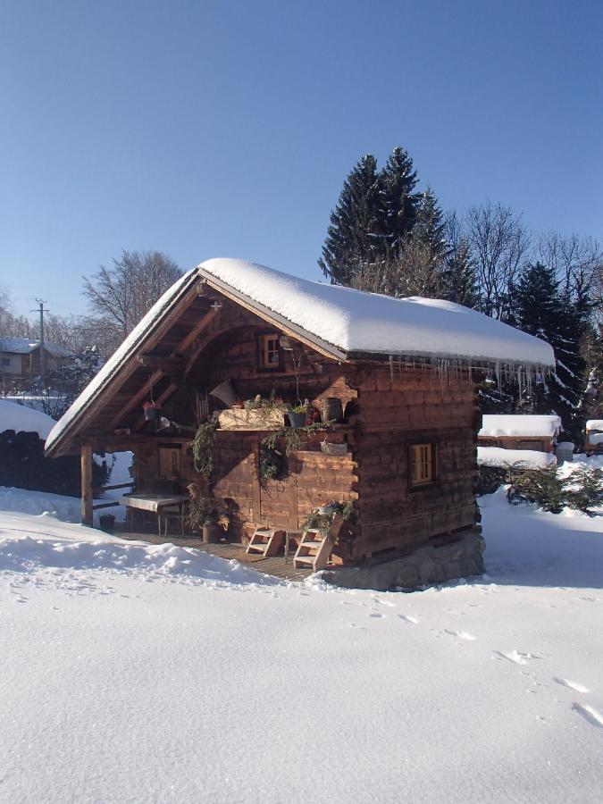 Le Grenier Bed & Breakfast Saint-Paul-en-Chablais Bagian luar foto
